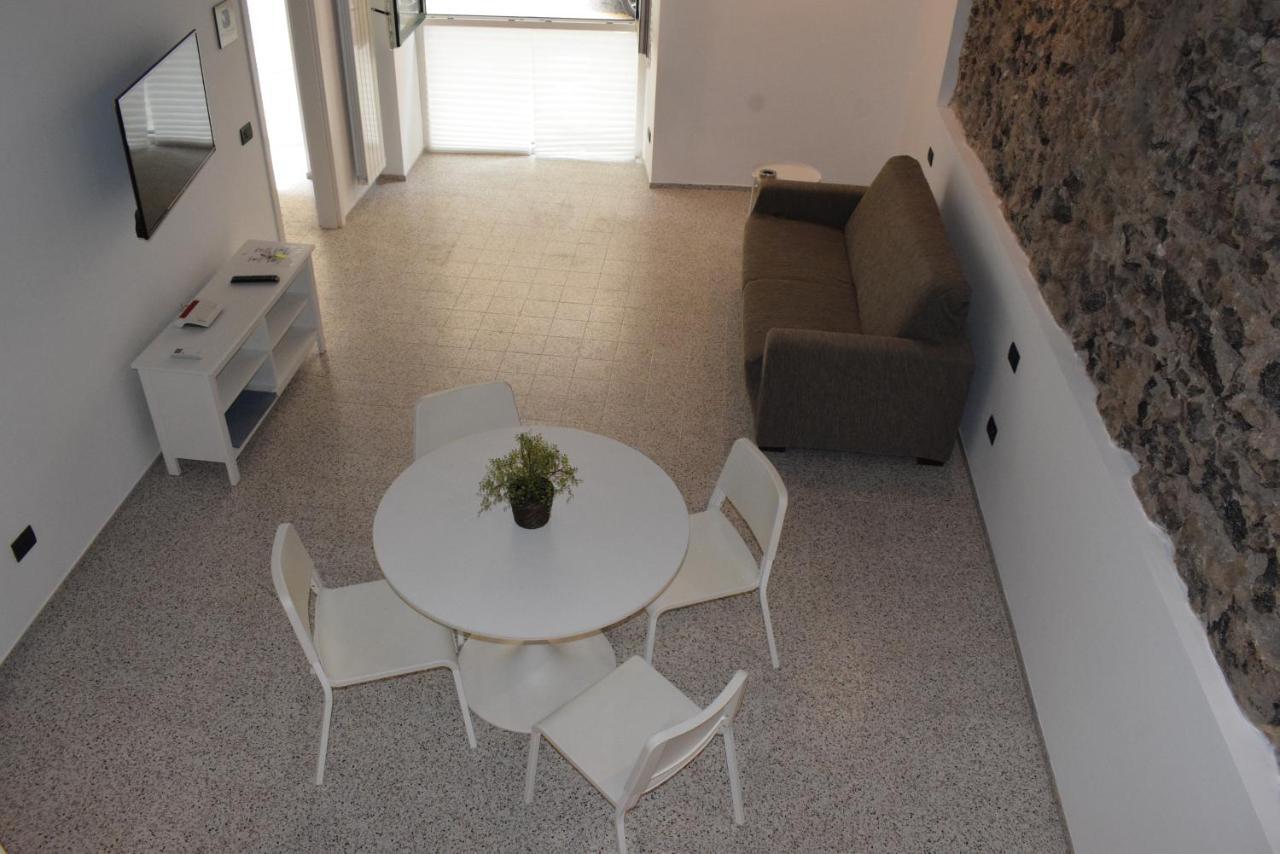 Ninfa Marina, Open Space Fronte Spiaggia Vietri Luaran gambar